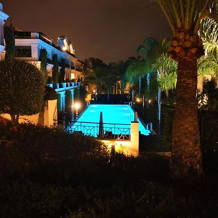 Luxury Apartment Frontal To The Sea In Estepona Doncella Beach 외부 사진