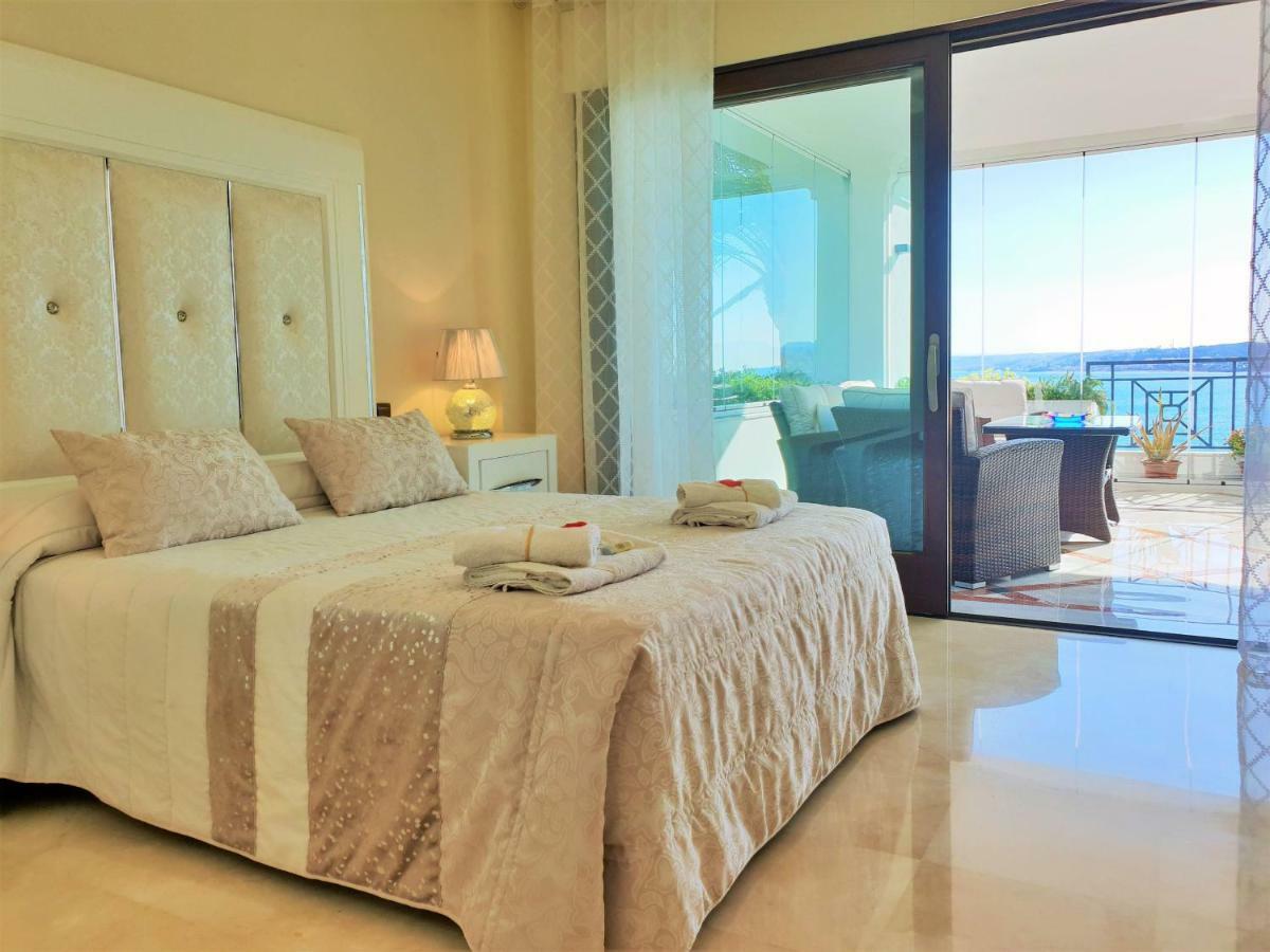 Luxury Apartment Frontal To The Sea In Estepona Doncella Beach 외부 사진