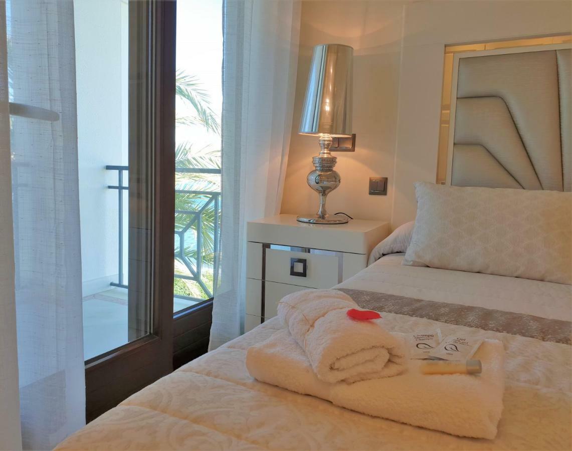 Luxury Apartment Frontal To The Sea In Estepona Doncella Beach 외부 사진