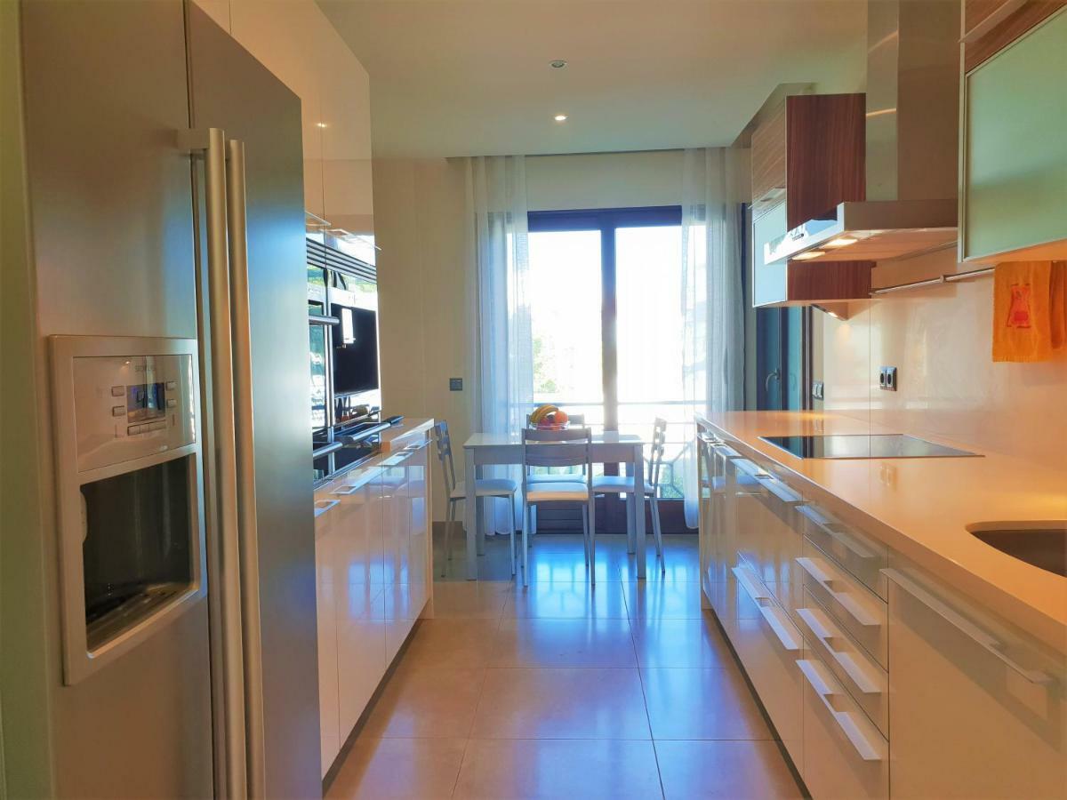 Luxury Apartment Frontal To The Sea In Estepona Doncella Beach 외부 사진