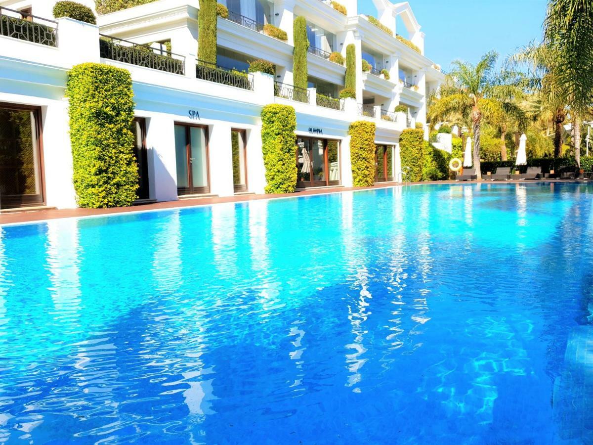 Luxury Apartment Frontal To The Sea In Estepona Doncella Beach 외부 사진