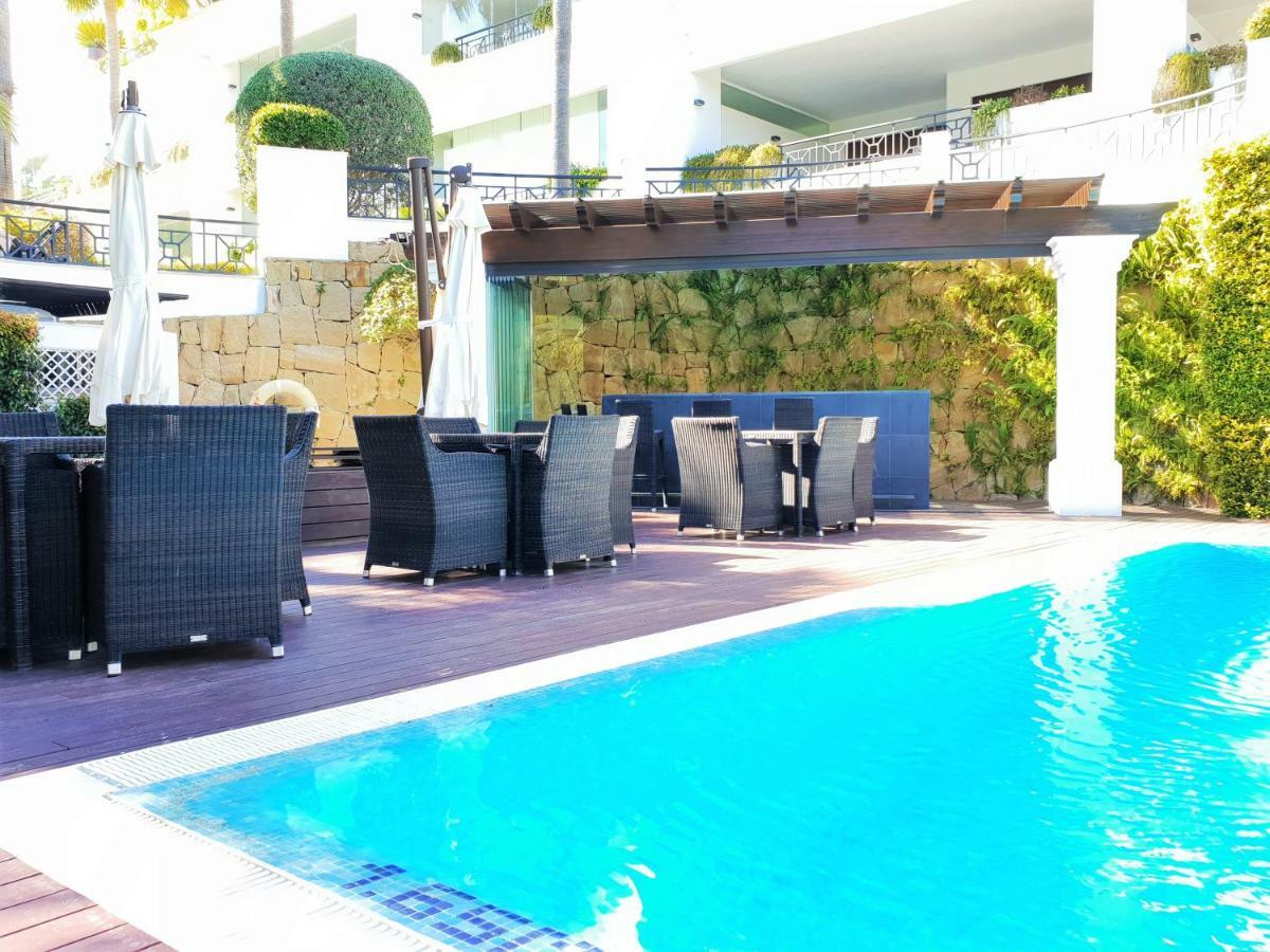 Luxury Apartment Frontal To The Sea In Estepona Doncella Beach 외부 사진